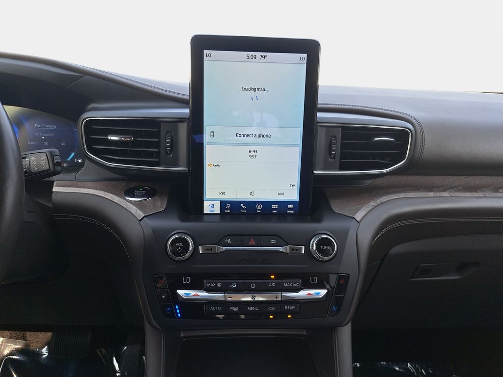 2020 Ford Explorer Platinum - Photo 23