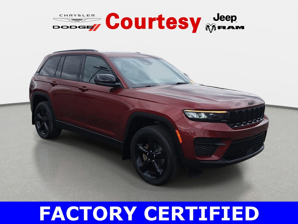 2023 Jeep Grand Cherokee Altitude 4x4's photo