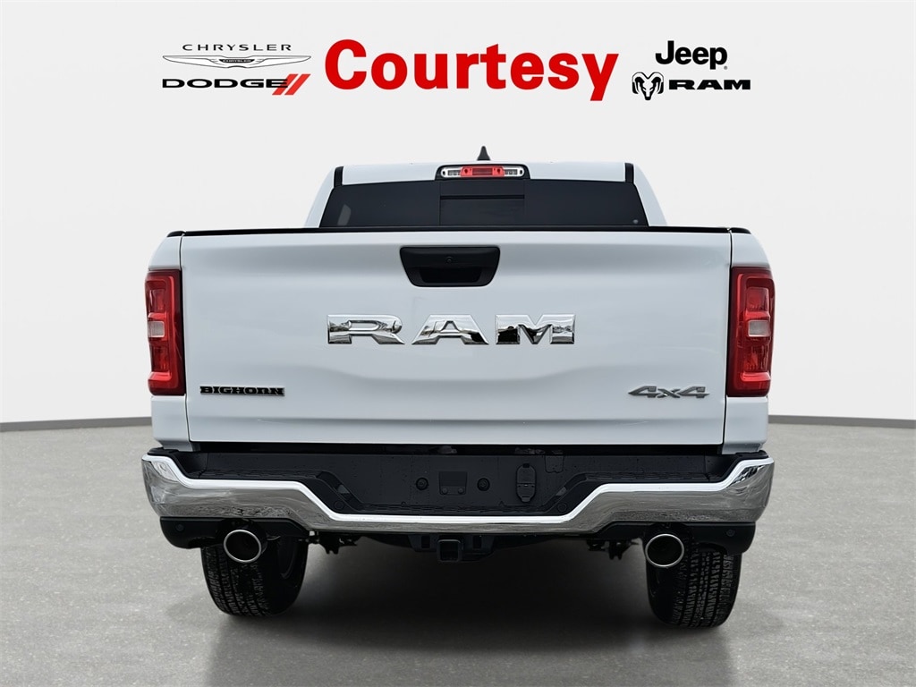 New 2026 Ram 1500 BIG HORN CREW CAB 4X4 5'7 BOX Pickup