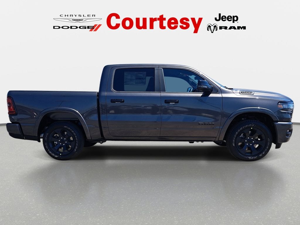 New 2026 Ram 1500 BIG HORN CREW CAB 4X4 5'7 BOX Pickup