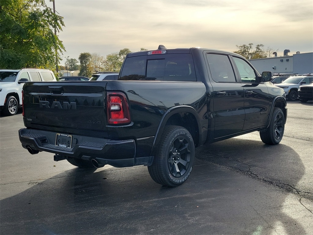 New 2025 Ram 1500 BIG HORN CREW CAB 4X4 5'7 BOX Pickup