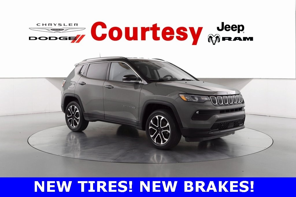 2022 Jeep Compass Limited's photo