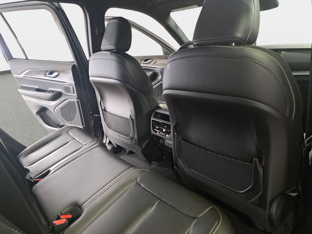 2026 Jeep Grand Cherokee Limited - Photo 11