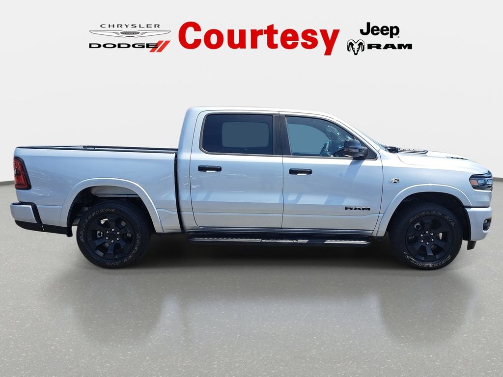 New 2026 Ram 1500 BIG HORN CREW CAB 4X4 5'7 BOX Pickup