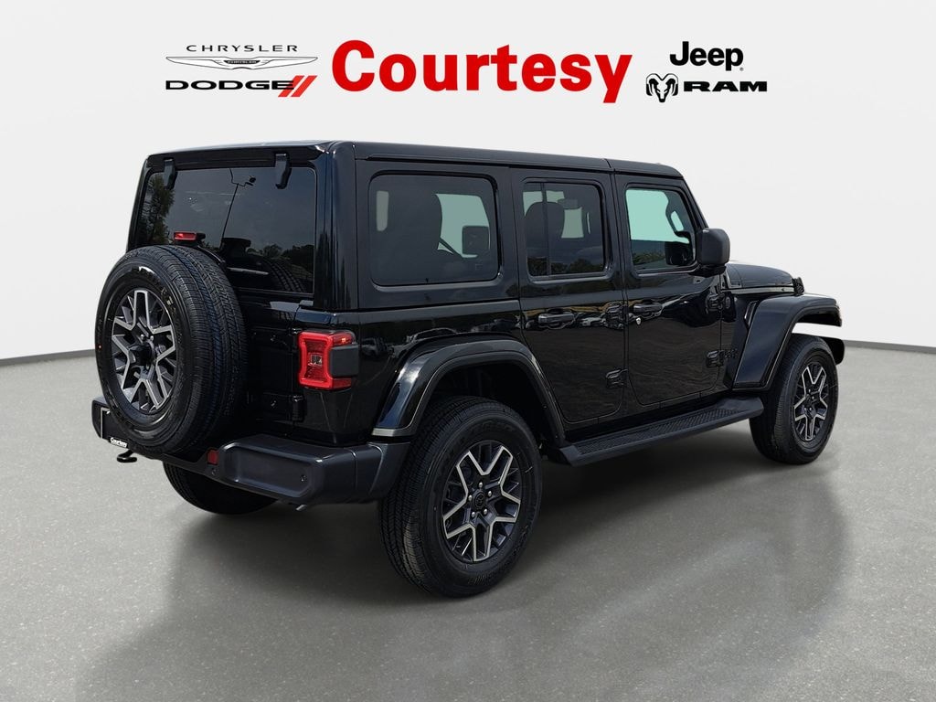 New 2026 Jeep Wrangler 4-DOOR SAHARA Sport Utility