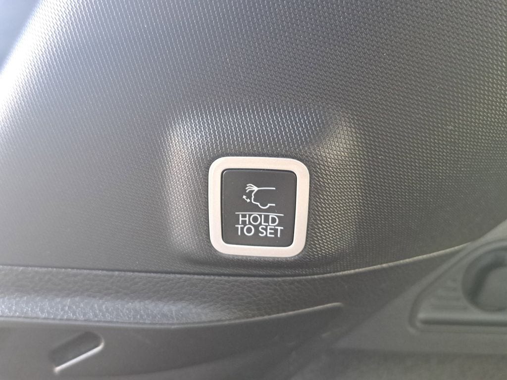 2023 Jeep Grand Cherokee Overland - Photo 15