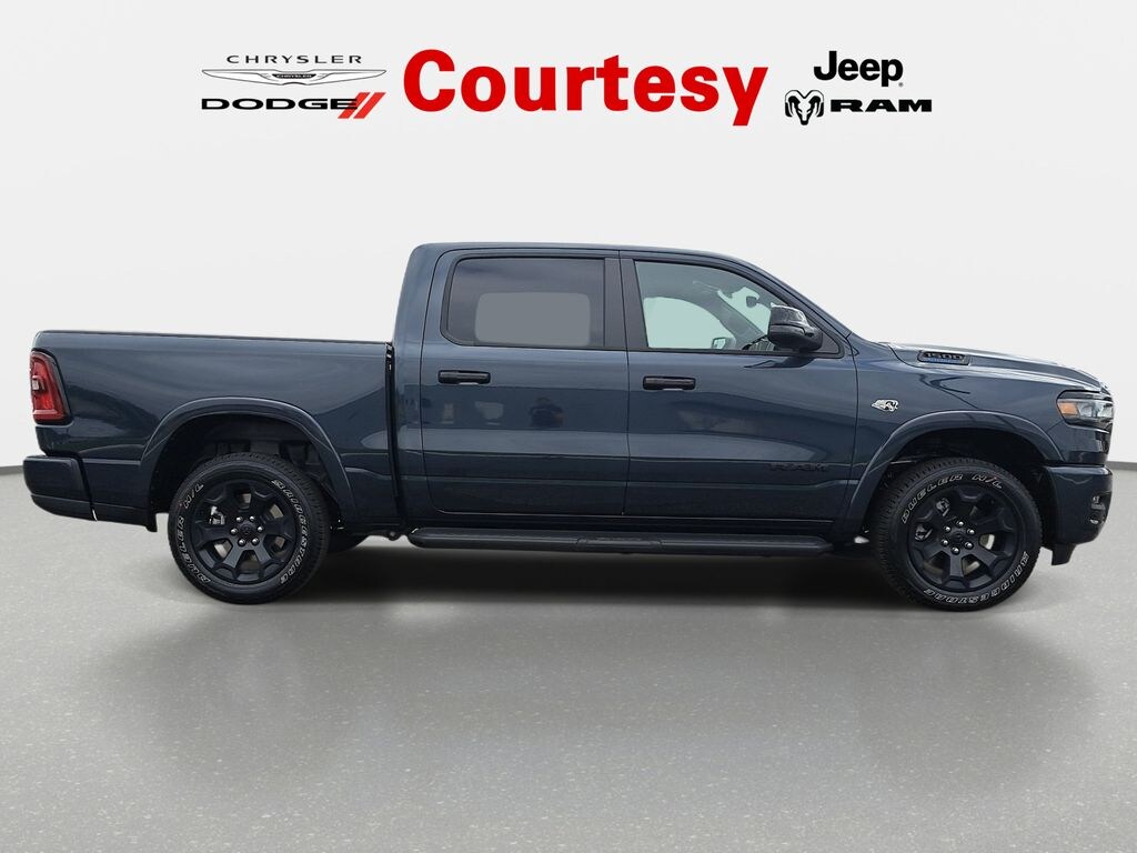 New 2026 Ram 1500 BIG HORN CREW CAB 4X4 5'7 BOX Pickup