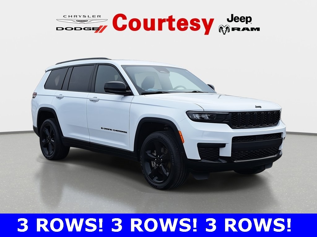 2023 Jeep Grand Cherokee L Altitude's photo