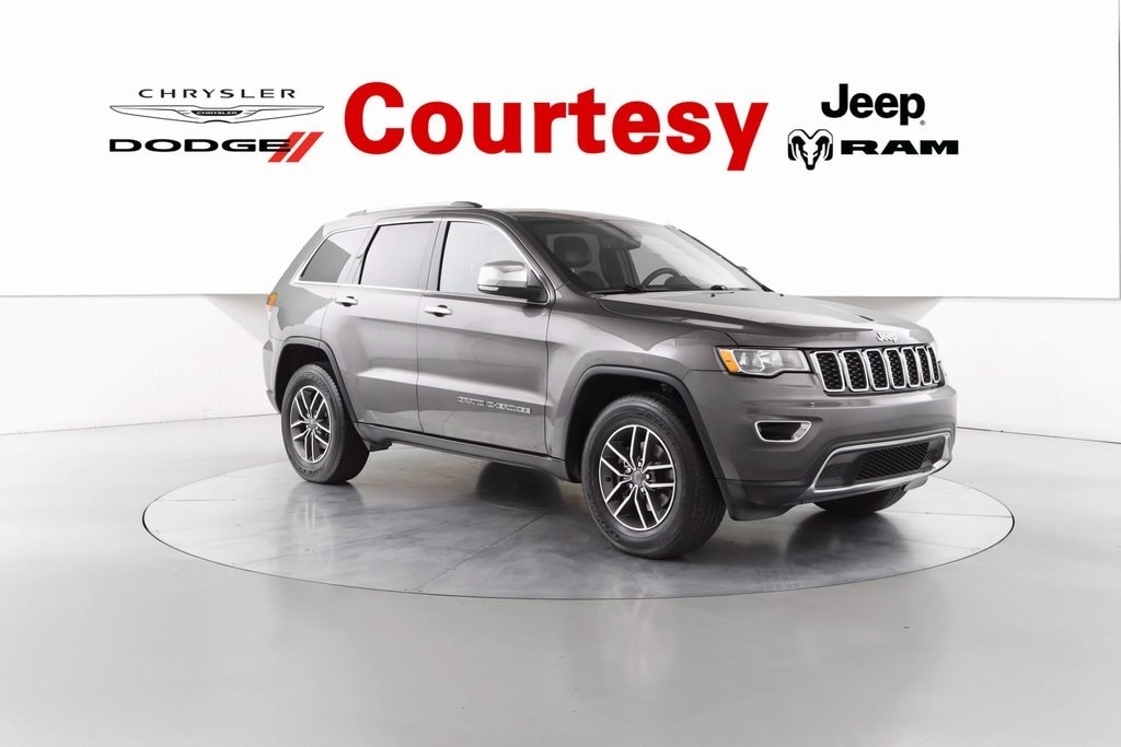 2019 Jeep Grand Cherokee Limited's photo