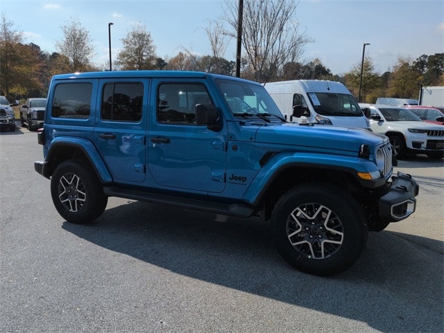 2026 Jeep Wrangler 4-Door Sahara's photo