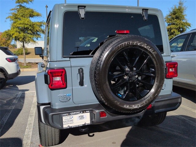 2024 Jeep Wrangler Sahara 4xe photo 4