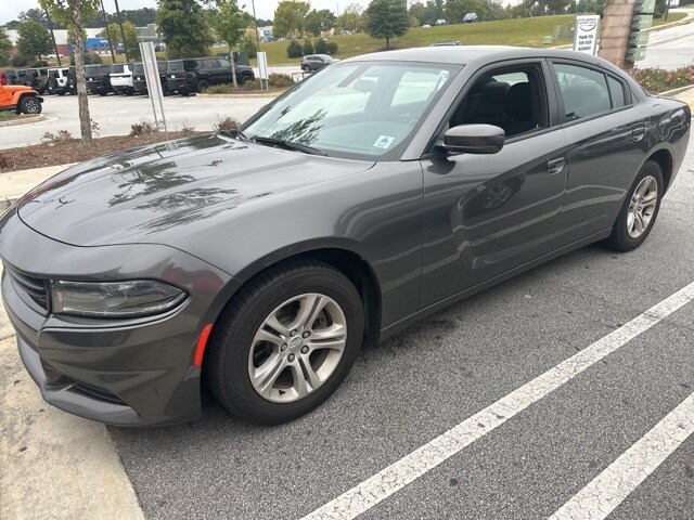 2019 Dodge Charger SXT photo 2