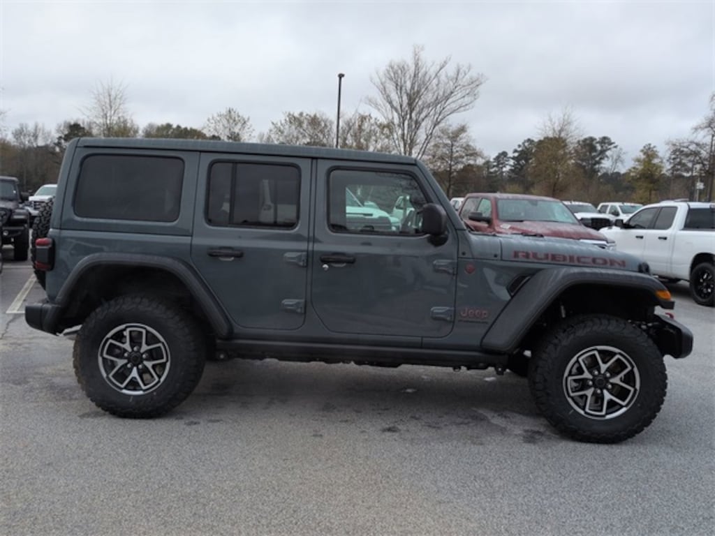 New 2026 Jeep Wrangler 4-DOOR RUBICON Sport Utility