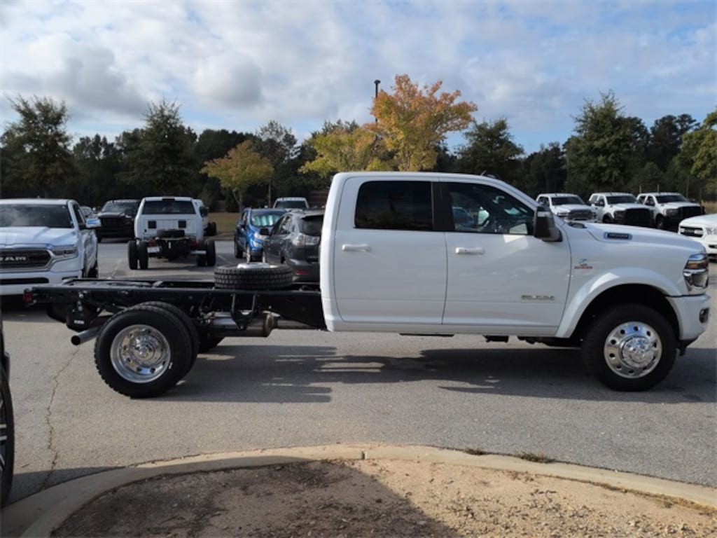 New 2026 Ram 4500 Chassis Cab 4500 BIG HORN CHASSIS CREW CAB 4X4 60' CA Pickup