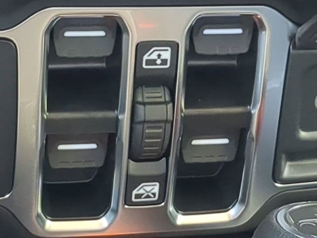 2025 Jeep Gladiator Sport S - Photo 22