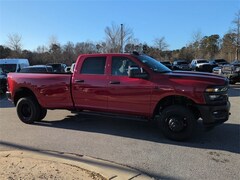 2026 Ram 3500 TRADESMAN CREW CAB 4X4 8' BOX Pickup