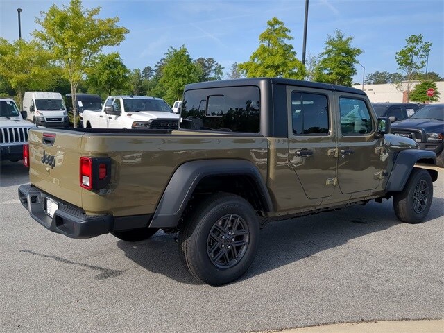 2025 Jeep Gladiator Sport photo 4
