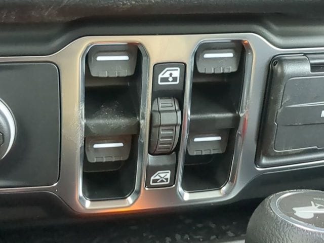 2025 Jeep Wrangler 4-Door Sport S - Photo 23