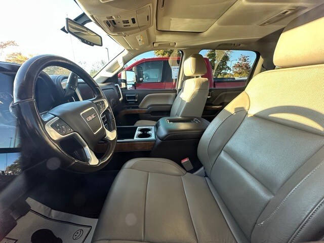 2016 Gmc Sierra 1500 SLT photo 2