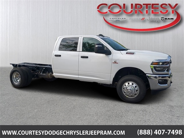 2025 RAM Ram 3500 Chassis Cab