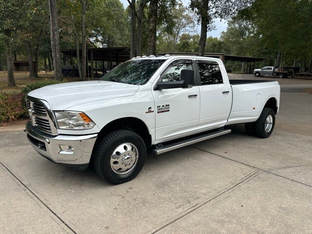 2018 Ram 3500 Lone Star photo 2