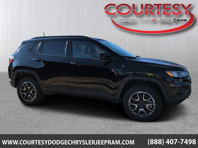 2026 Jeep Compass Trailhawk 4X4's photo