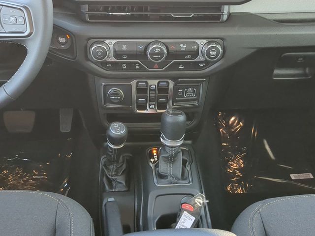 2025 Jeep Gladiator Sport S - Photo 17