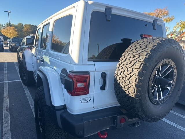 2024 Jeep Wrangler Rubicon X photo 2