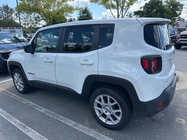 2023 Jeep Renegade Latitude Upland photo 3