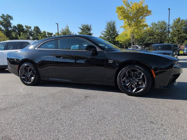 Used 2025 Dodge Charger Daytona R/T with VIN 2C3CDBCK9SR547288 for sale in Stonecrest, GA