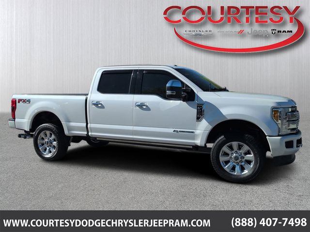 2017 Ford F-250 Platinum 4x4 Crew Cab 8' Box's photo
