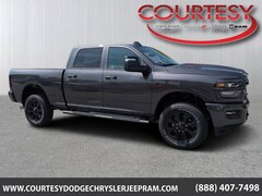 2026 Ram 2500 BLACK EXPRESS CREW CAB 4X4 6'4 BOX Pickup