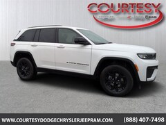 2026 Jeep Grand Cherokee LAREDO ALTITUDE 4X2 Sport Utility
