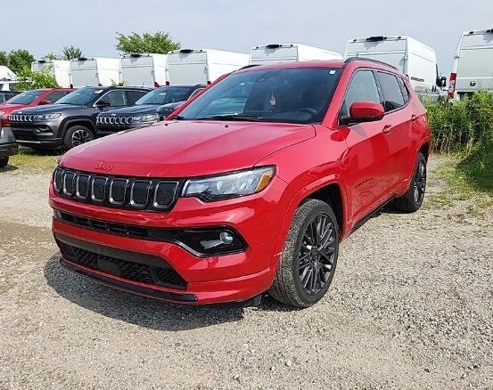 2022 Jeep Compass Limited photo 2