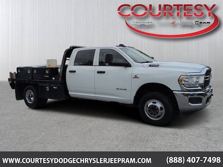 2020 Ram 3500 Tradesman Cab/Chassis