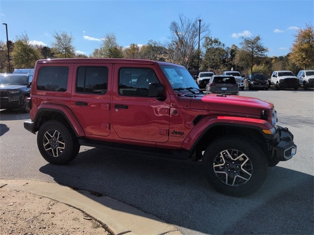 2026 Jeep Wrangler 4-Door Sahara's photo