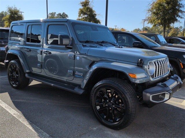 2024 Jeep Wrangler Sahara 4xe photo 2