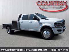 2026 Ram 4500 Chassis Cab BIG HORN  CREW  4X4 60' CA Pickup