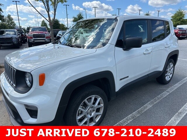 2023 Jeep Renegade Latitude Upland photo 2