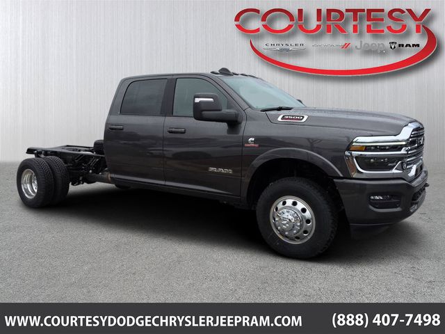 2026 RAM 3500 Big Horn 4X4 Crew Cab's photo