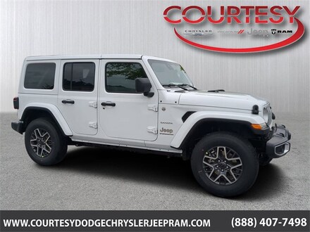 2024 Jeep Wrangler 4-DOOR SAHARA Sport Utility