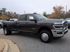 2025 Ram 3500 LARAMIE CREW CAB 4X4 8' BOX Pickup
