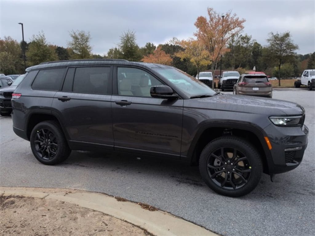 New 2025 Jeep Grand Cherokee L LIMITED 4X4 Sport Utility