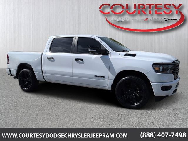 2023 RAM 1500 Big Horn/Lone Star 4x4 Crew Cab 5'7's photo