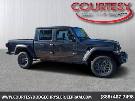 2025 Jeep Gladiator SPORT S 4X4 Pickup