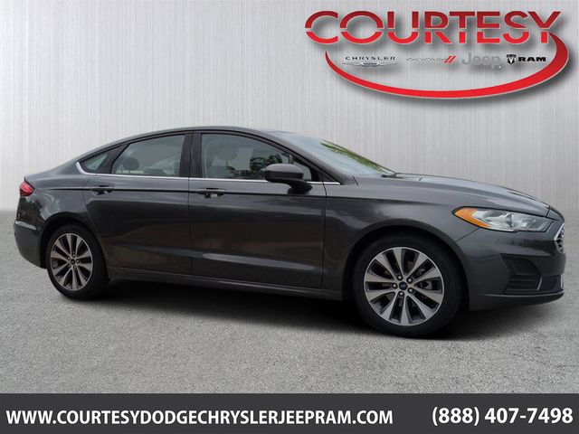 2019 Ford Fusion SE AWD's photo