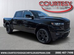 2026 Ram 1500 BIG HORN CREW CAB 4X2 5'7 BOX Pickup