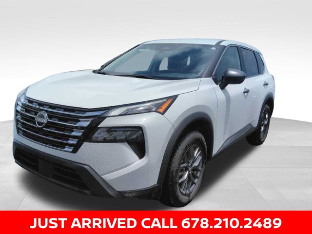 2024 Nissan Rogue S FWD's photo