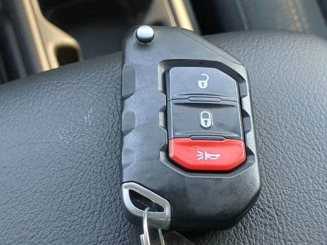 2025 Jeep Wrangler 4-Door Sport S - Photo 31