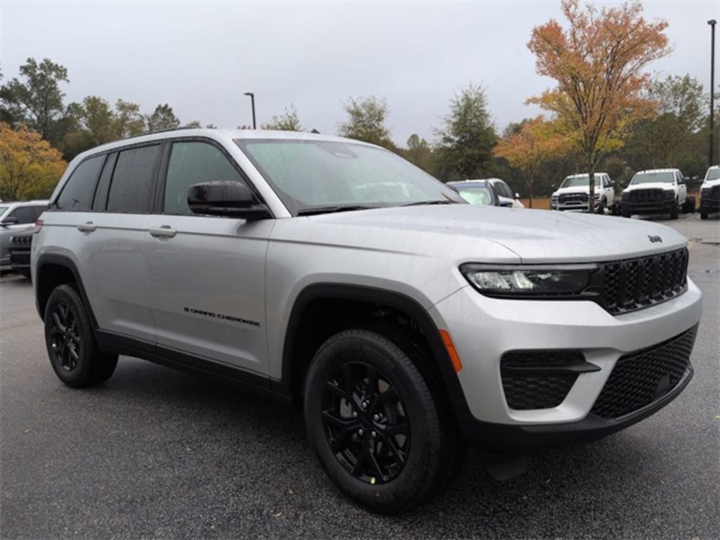 New 2025 Jeep Grand Cherokee ALTITUDE X 4X2 Sport Utility